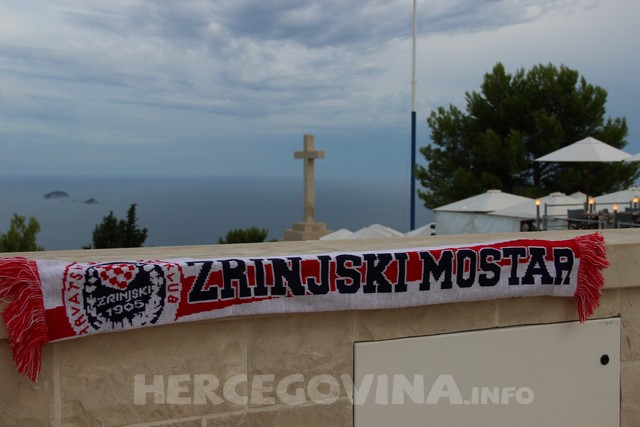 Stadion HŠK Zrinjski, Živjet će u nama dok Neretva teče, Dubrovnik