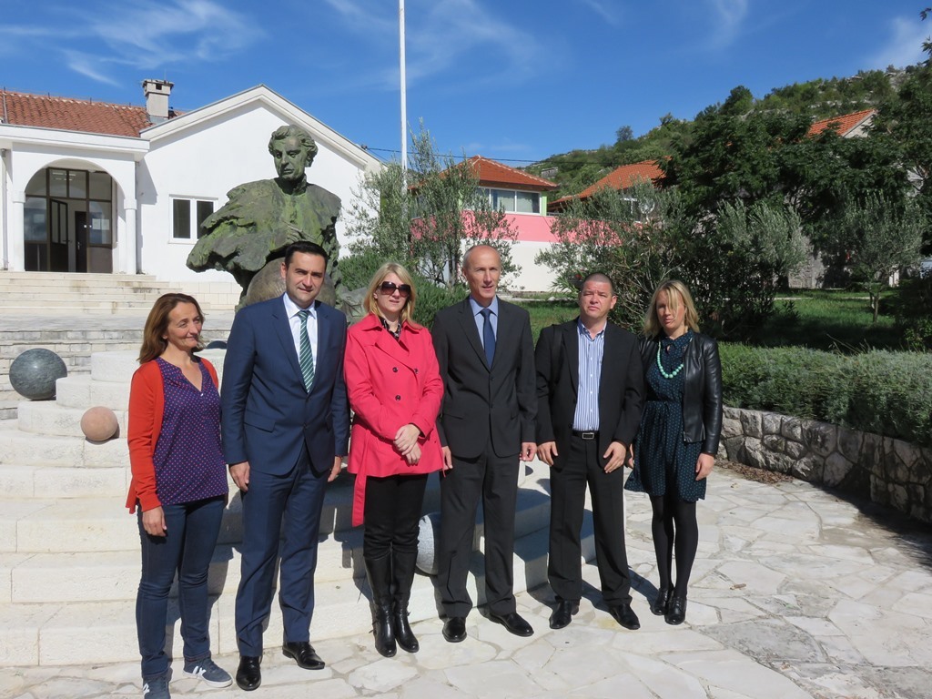 Općina Ravno, Andrija Šimunović, kristina šimunović, oš ravno, ministar rašid hadžović