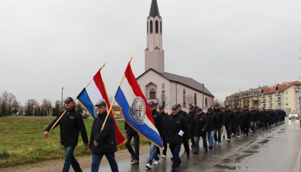 Kolona sjećanja Vukovar, Orašje, Vukovar