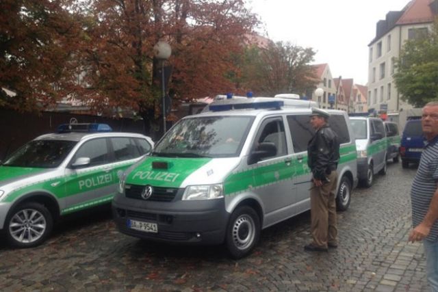 Ljudski ostaci, posmrtni ostaci, tijela beba, Njemačka policija, operacija Casablanca , Dusseldorf  grad, CDU/CSU, Angela Merkel, Njemačka, izbjeglička kriza , izbjeglica, Njemačka, IS Islamska država, Njemačka, sukobi sa policijom, žestoki sukobi, turci, kurdi, Njemačka policija, specijalna policija, militanti, Njemačka, Njemačka policija, islamski ekstremisti, napad u vlaku, Njemačka policija, Njemačka