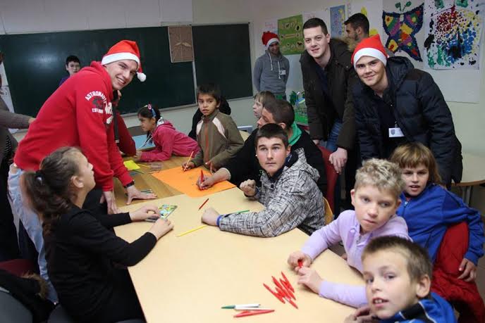 Centar Los Rosales, Los Rosales Mostar, Božić, HSSA