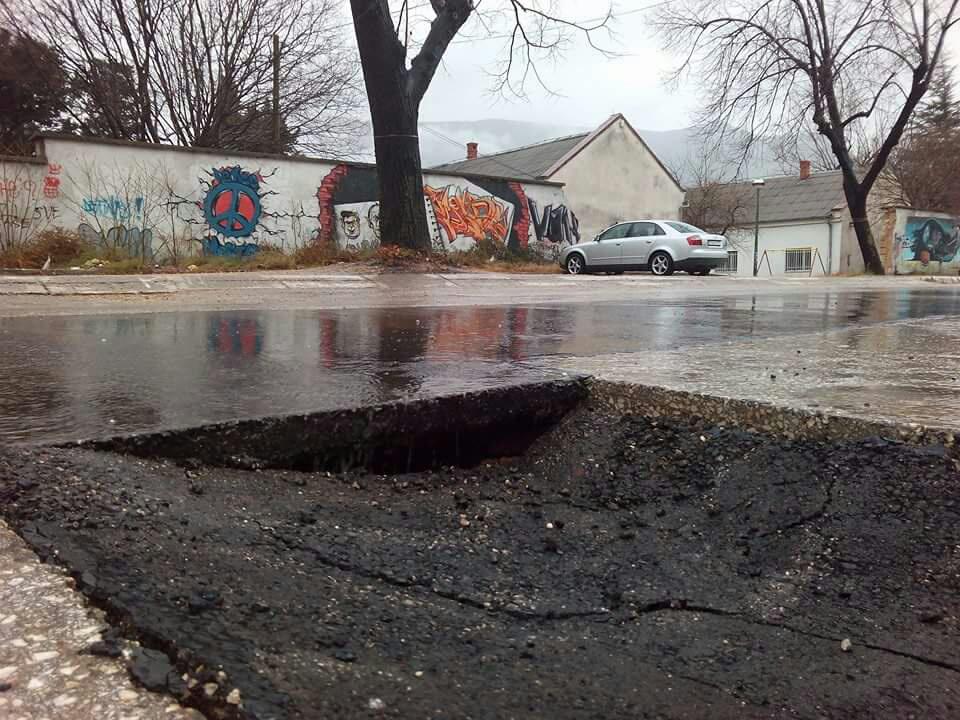 kolektori, Mostar, prometnice, asfalt, rupe, Mostar, asfalt, zalik