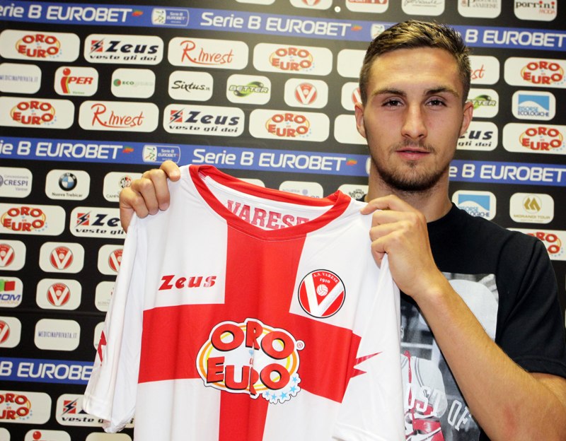 Hajduk, Čeh hrvatskog podrijetla , posudba, mladi branič