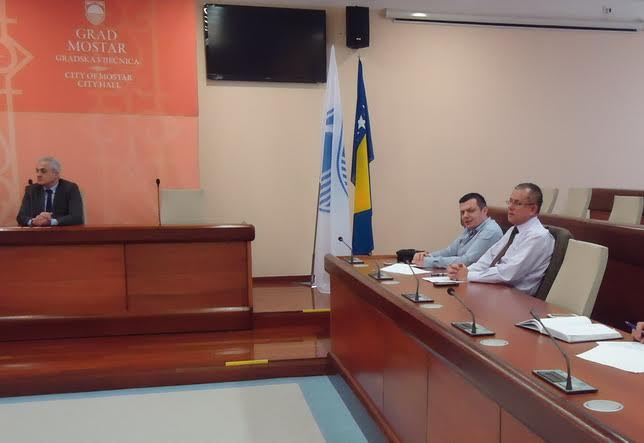 delikventi, Mostar, sastanak