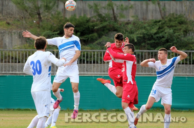 Budućnost - Branitelj