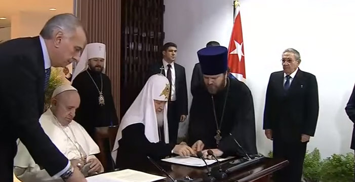 Papa Franjo I., Papa Franjo,  patrijarh RPC Kiril, kuba