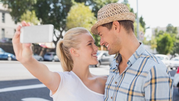 faceboook, Sretni ljudi, prirodne emocije, prijateljstava 