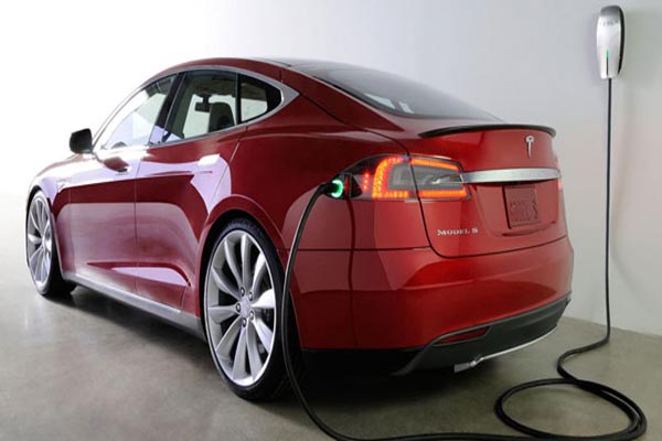 elektricni automobil