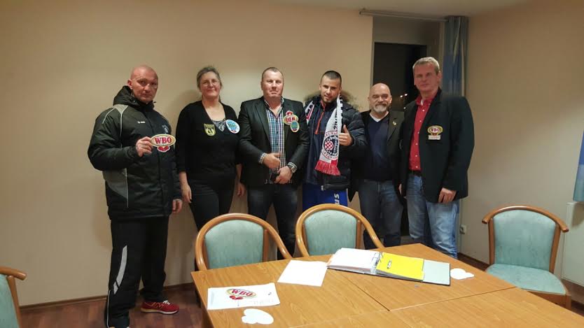 Damir Beljo, vaganje