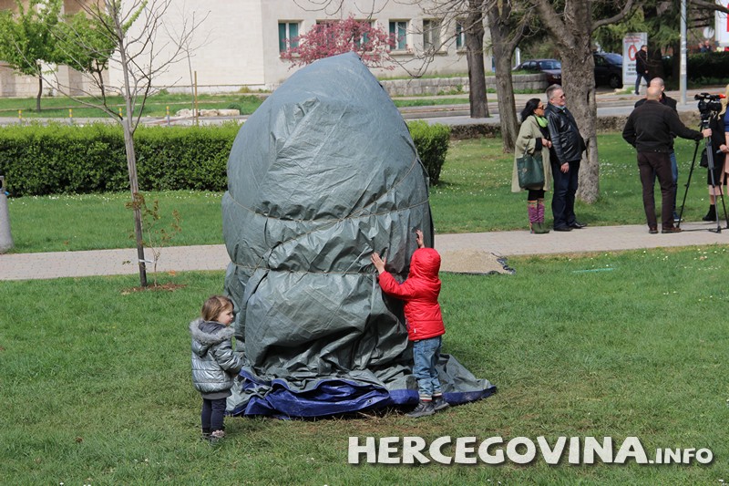 pisanica, Mostar, park Zrinjevac, mostarski park zrinjevac