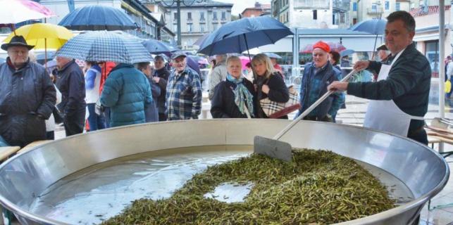 Istra, kuke, šparoge, fritaja