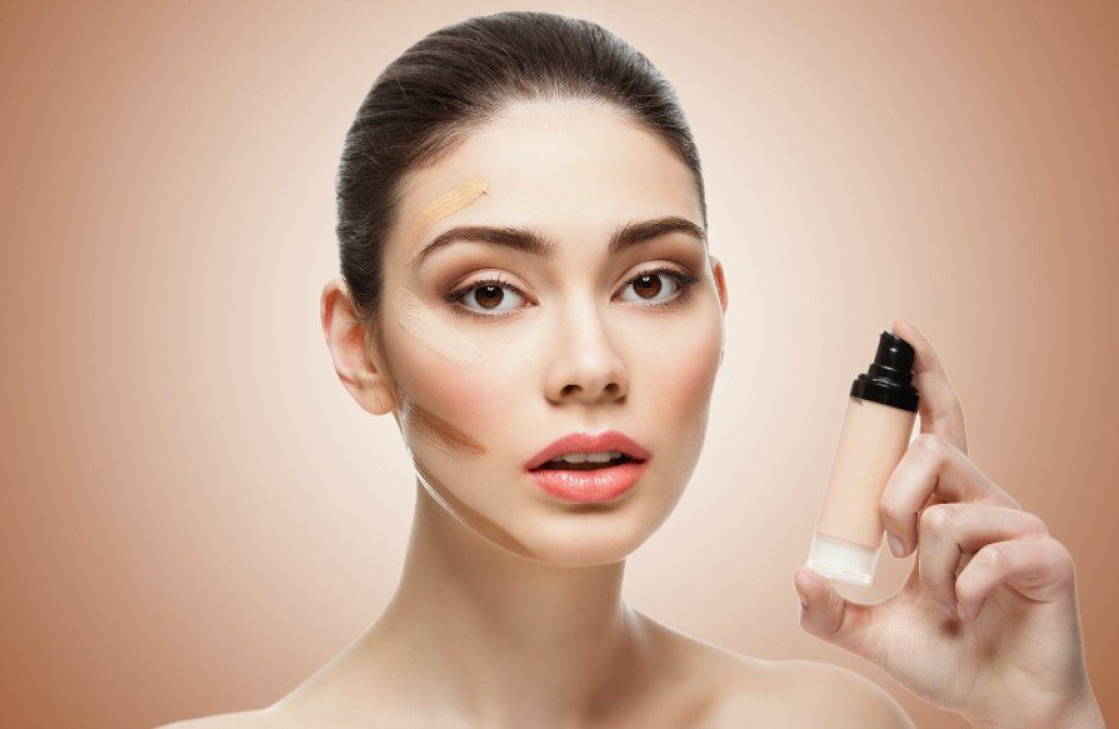 tekući puder, Savjet, iskoristiti, tekući puder, puder, lice, razlozi, tekući puder, make-up, šminka