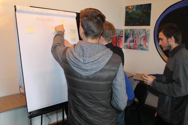 razmjena, mladi, budi muško