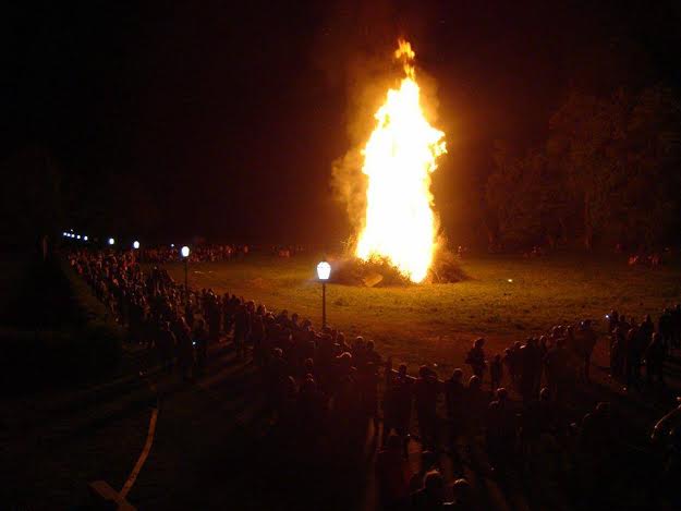 Jurjevski krijes, samobor, hercegovački običaji, običaji, Jurjevski krijes, Sveti Ivan Svitnjak