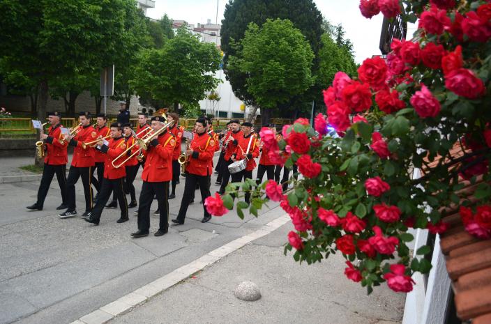 prvi svibanj, budnica, hrvatska glazba mostar, prvi svibanj, budnica
