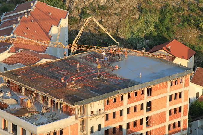 Mostar, ploča, studentski dom, fra Iko Skoko