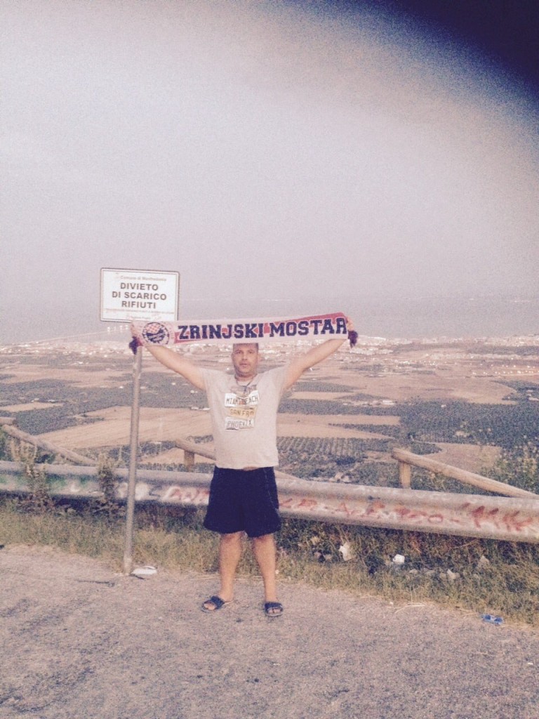 Stadion HŠK Zrinjski, italija, Živjet će u nama dok Neretva teče
