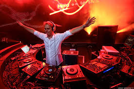 Armin Van Buuren, DJ van Buuren