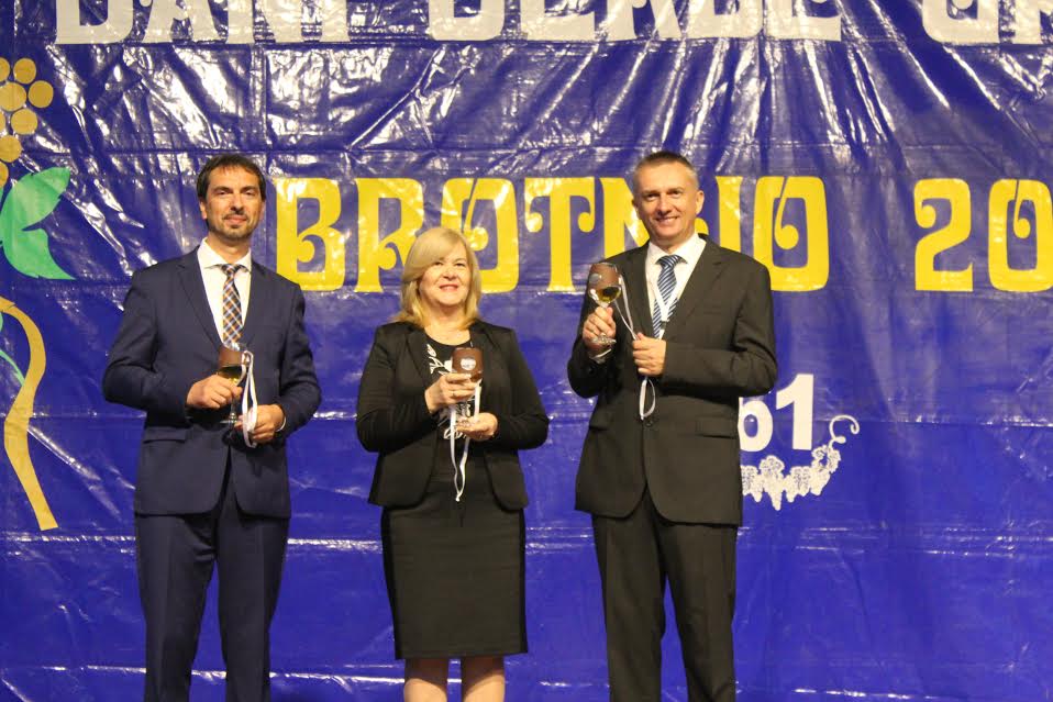 Dani berbe grožđa, Marinko Čavara