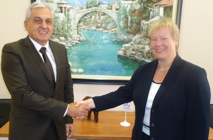 Ljubo Bešlić, prijem