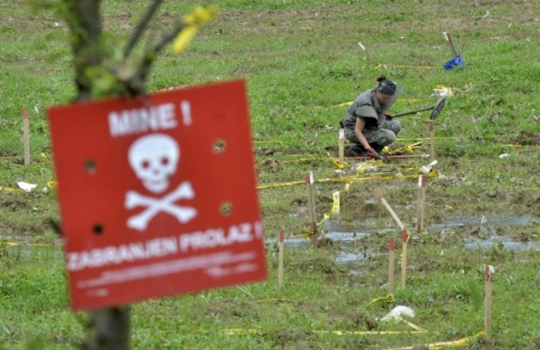 mina, lovac, trebižat, Badenci , avio bomba