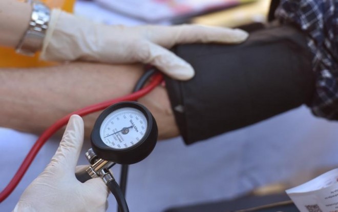 samopomoć , nizak tlak , krvni tlak, povišeni krvni tlak, u snižavanju krvnog tlaka