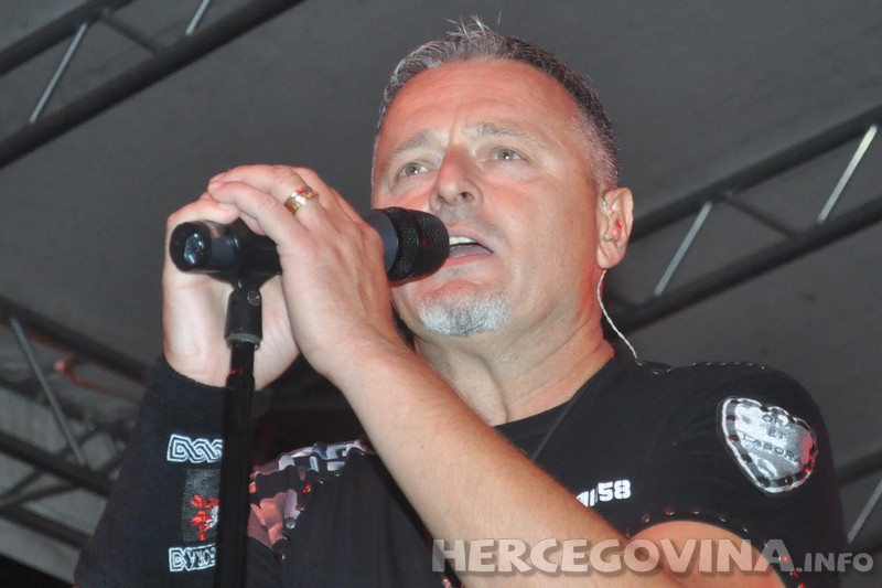 Thompson, Marko Perković Thompson, Thompson - Poljud Live, Thompson zlatni dukati