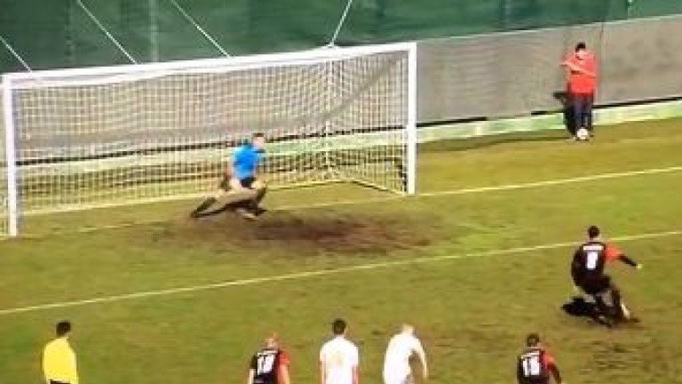 sudac, kazneni udarac