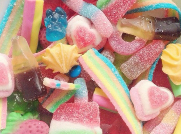 slatkiši, zubi, Velika Britanija, porez na šećer