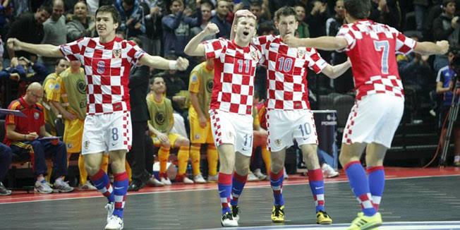 Futsal, Futsal reprezentacija Hrvatske, Mađarska