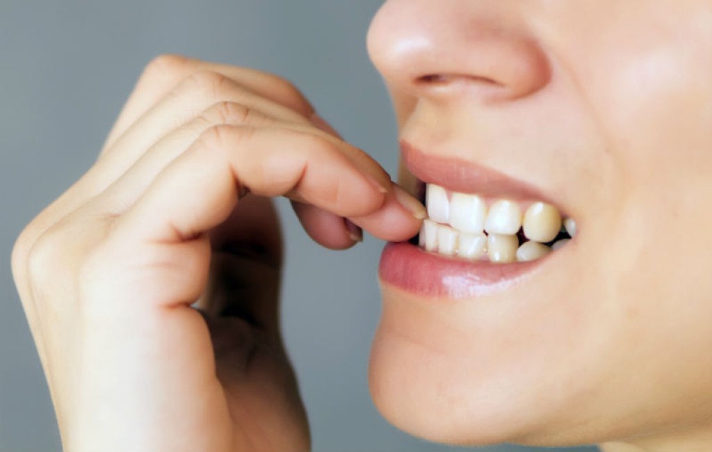 nokti, ružna navika, navika