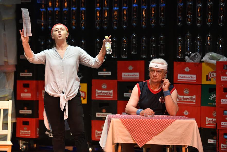 Mrtve ribe plivaju na leđima, HNK Mostar