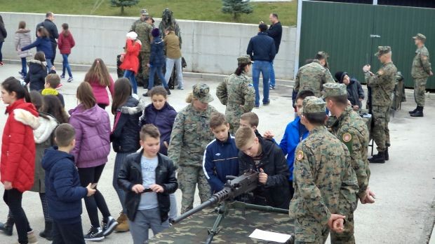 vojarna, Livno, OŠ Ivan Goran Kovačić