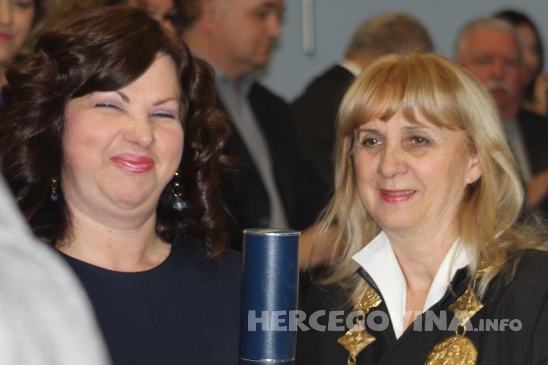 dodjela diploma građevina