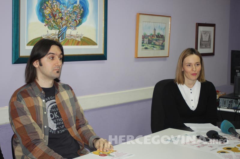 press lutkarsko kazaliste