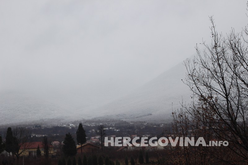 snijeg, Mostar, zahlađenje, meteo alarm, vrijeme, Snažno nevrijeme, zimsko vrijeme, snježno nevrijeme, meteoalarm, Hercegovina, vremenska prognoza, vremenska prognoza
