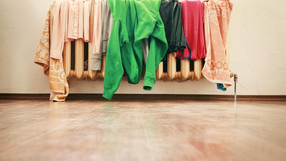 roba, sušenje rublja, radijator