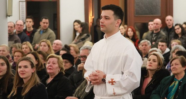 fra Zvonimir Pavičić , zaređenje