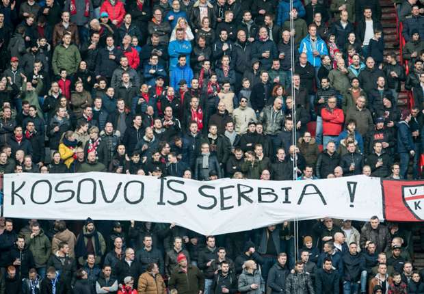 fc twente, politička poruka, transparent