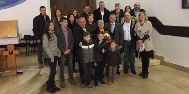 zlatni pir, Nikola i Luca Cvitanović 