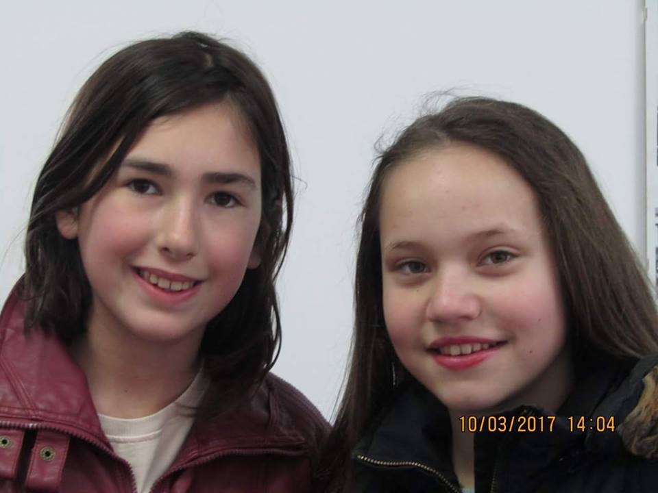 Mostar, Buna, OŠ Marina Držića, učenice, Mostar, petra i sara