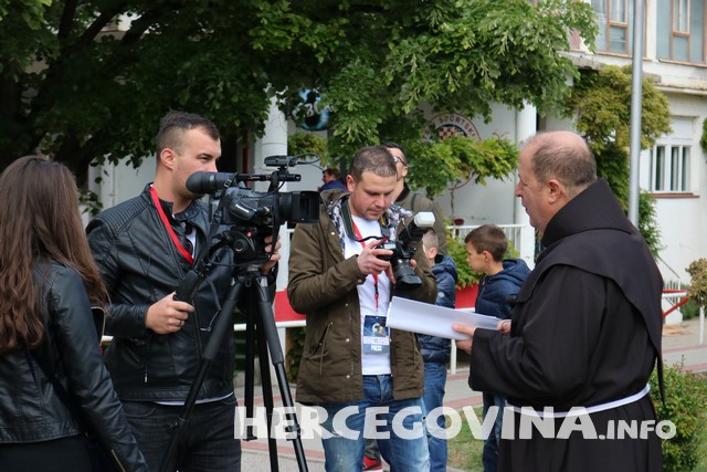 dompes humane zvijezde