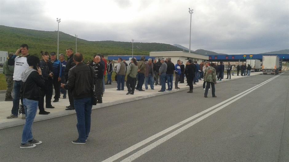 Bijača, MGP Bijača, blokada, blokada granice, blokada, blokada granice, Bijača, policija, Bijača, GP Bijača, Bijača, GP Bijača, Bijača, prosvjed