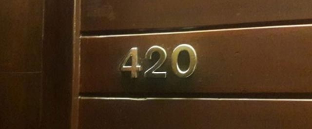 hotelski broj 420