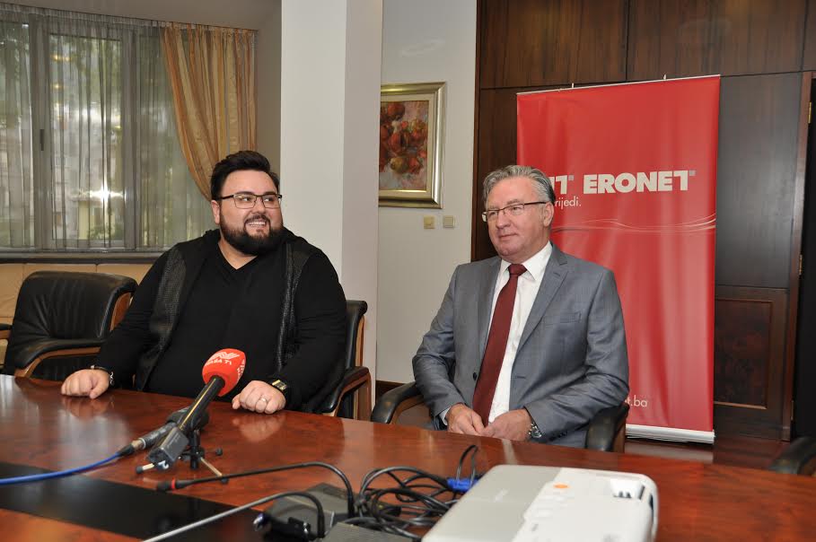 Eronet, Jacques Houdek