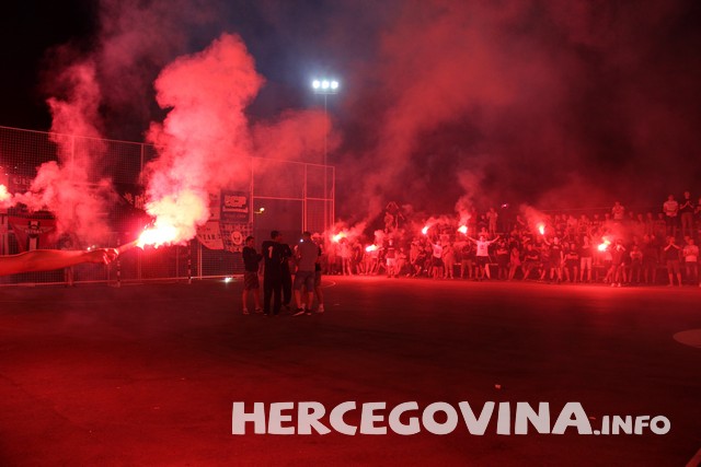 volim te bola, Ultras Zrinjski Mostar