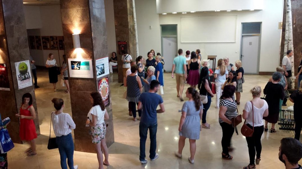 HNK Mostar, „Chick lit"