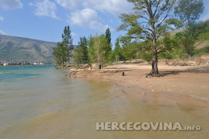 mostarsko jezero