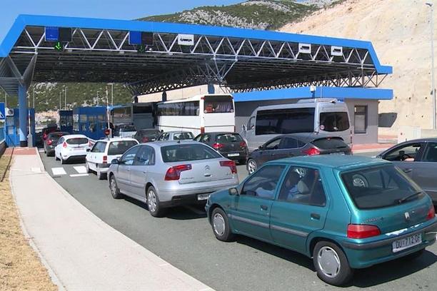 Neum, blokada, blokada granice, Neum, blokada, blokada granice, gužva, auto gužva, prometna gužva, promet, zakon o sigurnosti u prometu