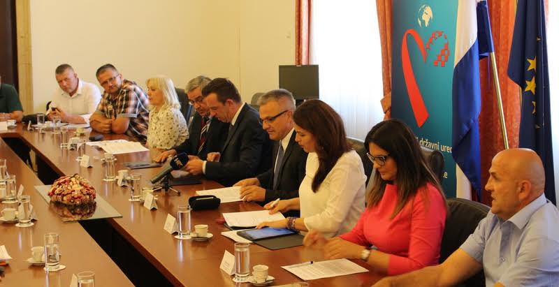 Zvonko Milas, Hrvati u BIH